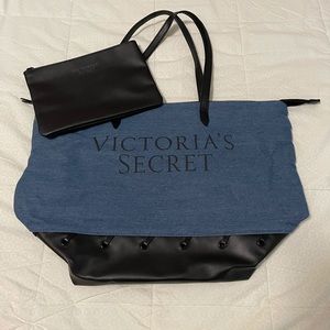 VS PINK large totes (4)